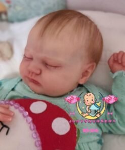 Quinlyn  (Pre-Owned)